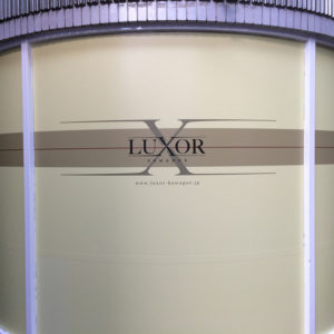 川越市「luxor」様